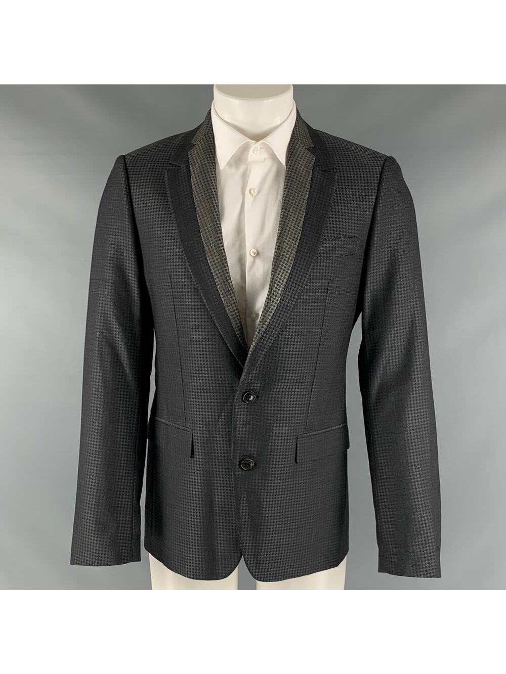 VIKTOR & ROLF Size 38 Grey Black Plaid Wool Silk Notch Lapel Sport Coat